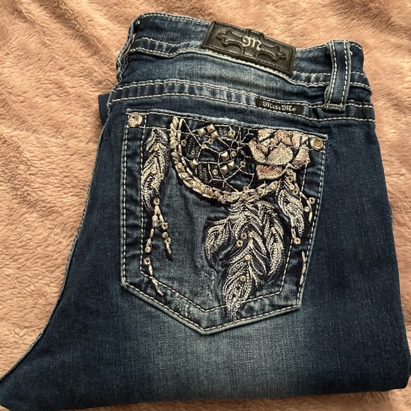 Sold on another platform - Picture 1 of 12